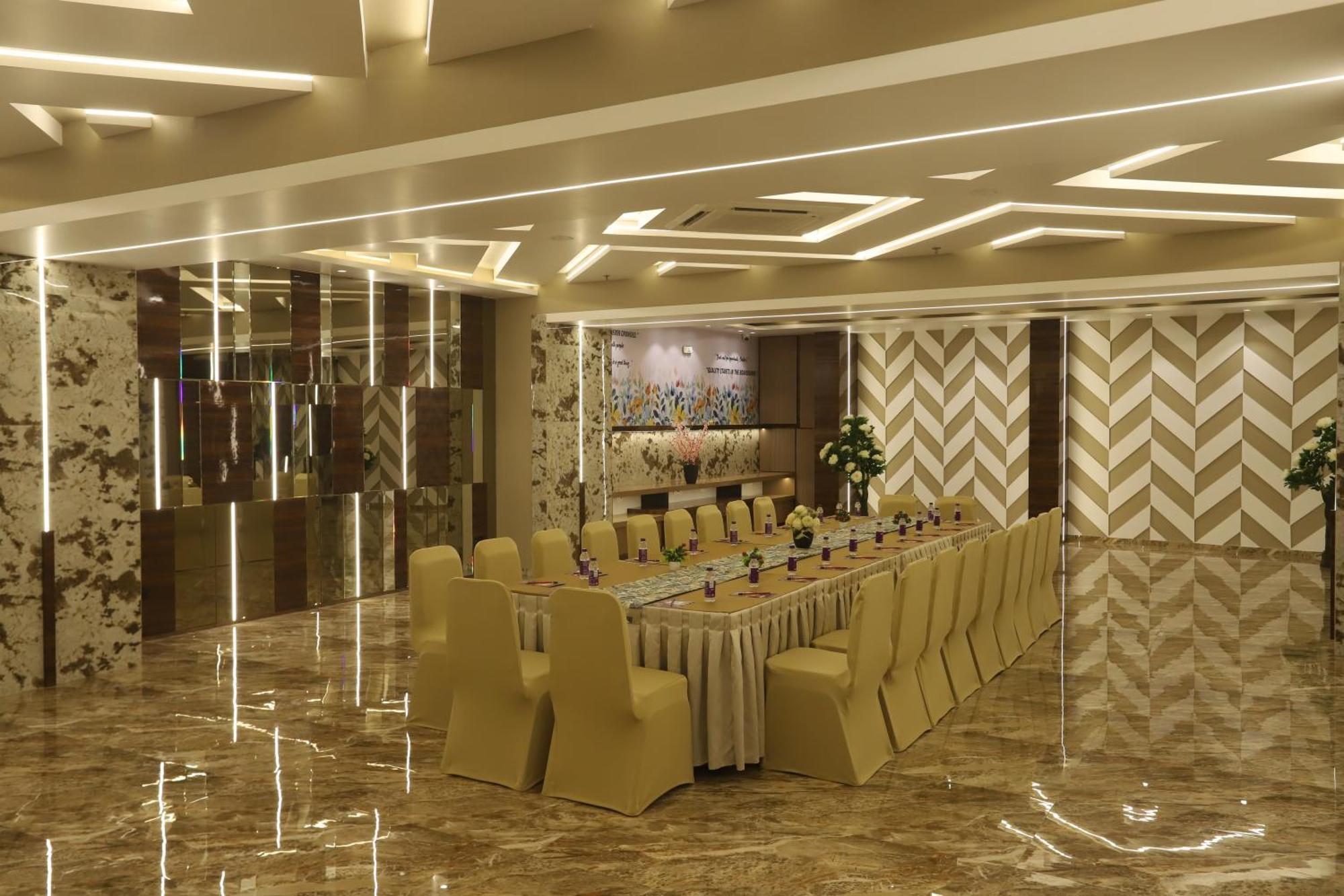 Hotel Auris & Banquets, Mumbai International Airport Exterior foto